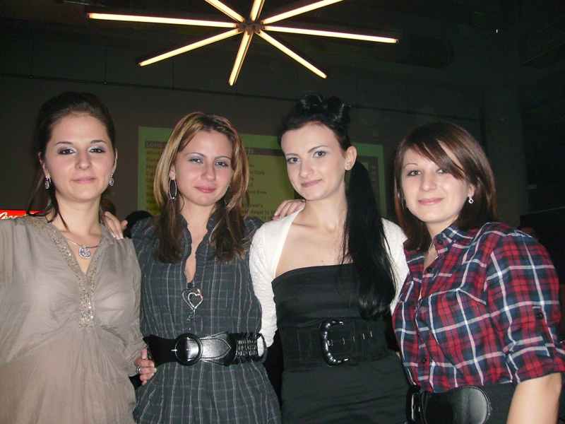 fetele